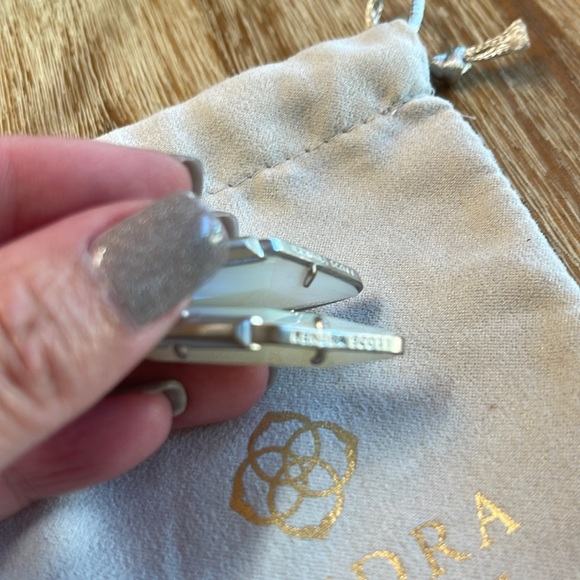 Kendra Scott, white iridescent color, silver tone - Picture 3 of 3